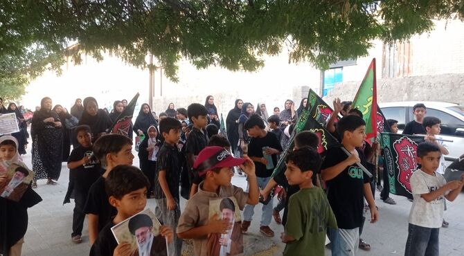 نوجوانان میناب در موکب جاماندگان اربعین