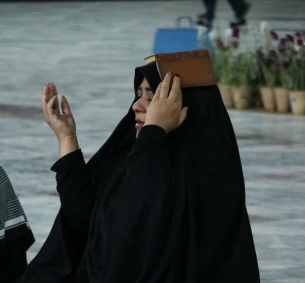 مراسم احیا شب قدر در حرم مطهر حضرت محمد هلال بن علی (ع) 