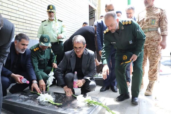 مراسم گرامیداشت شهدای راه‌خدمت و سالروز آزادسازی خرمشهر در سنندج