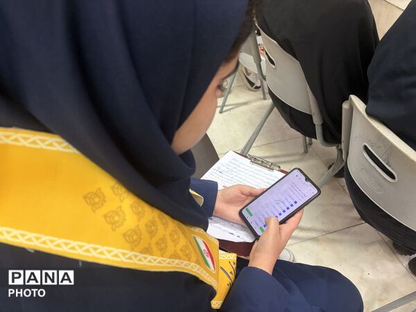 انتخابات شورای دانش‌آموزی دختران در زنجان
