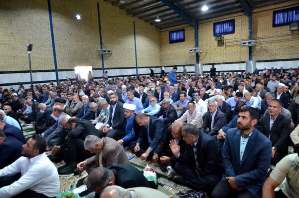 اقامه آخرین نماز جمعه ماه مبارک رمضان با حضور چشمگیر مردم گچساران