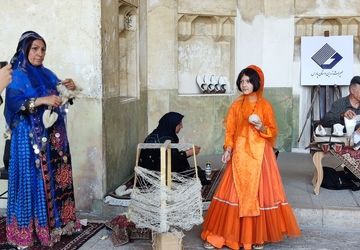 نخستین رویداد ورکشاپ دست بافت‌ها درشیراز

