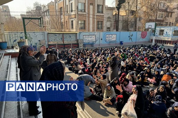 مراسم پخت سمنو در مدرسه حضرت ولیعصر(عج) ناحیه یک شهرری