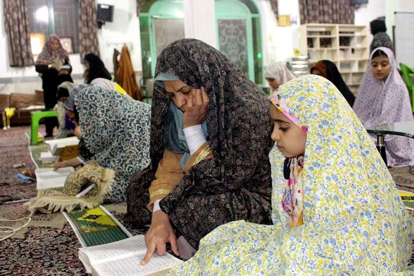 دومین روز از خلوت مومنانه دانش‌آموزی