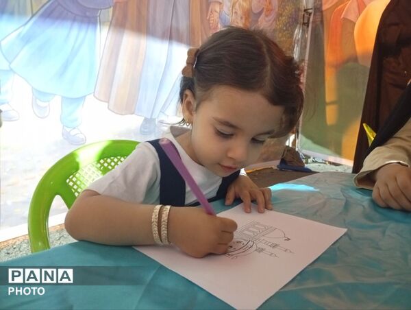 تجدید بیعت مردم نظرآد با آرمان‌های «رهبر شهید» 