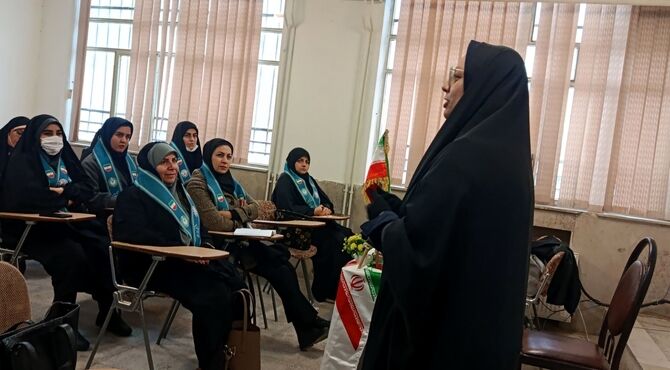 دومین دوره توانمندسازی مربیان پیشتاز سازمان دانش‌آموزی ناحیه 1 کرج