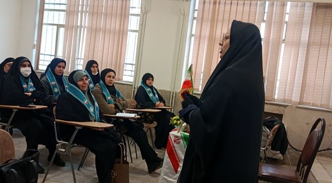 دومین دوره توانمندسازی مربیان پیشتاز سازمان دانش‌آموزی ناحیه 1 کرج