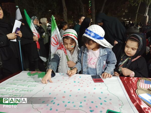 پویش فرهنگی آموزشی باهم قوی تریم