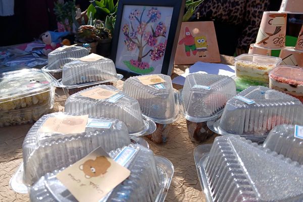 بازارچه کارآفرینی در دبیرستان حجاب