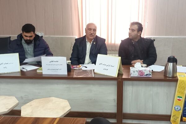 جلسه‌ی قطبی و آموزشی سازمان دانش‌آموزی و پانا در رودهن