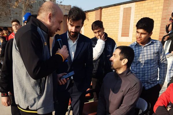  فینال المپیاد ورزشی درون مدرسه‌ای در دبیرستان بشارت بهارستان‌دو 