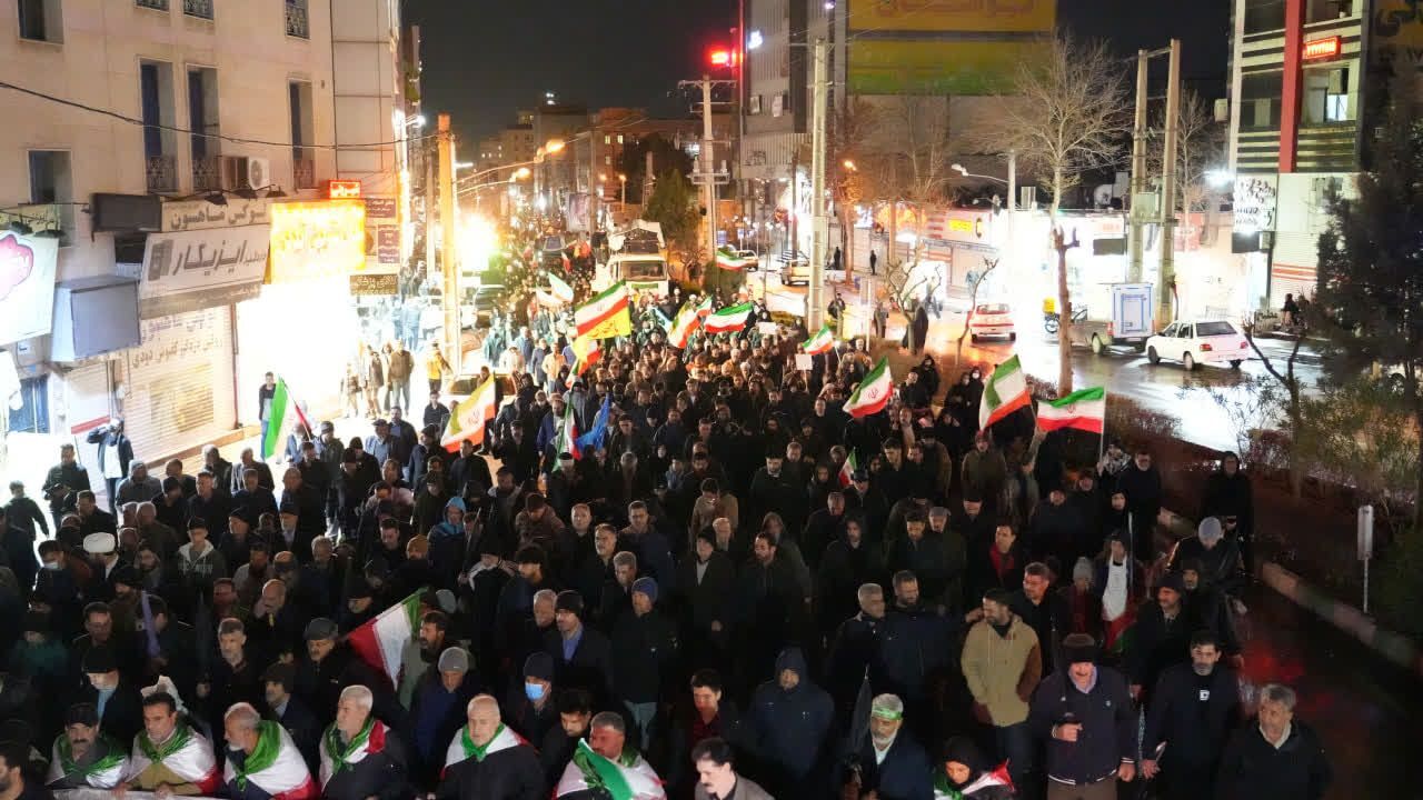 محکومیت مردم کمالشهر در جنایات رژیم امریکایی واسرائیلی 