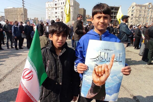 راهپیمایی ۲۲بهمن در کهریزک و باقرشهر