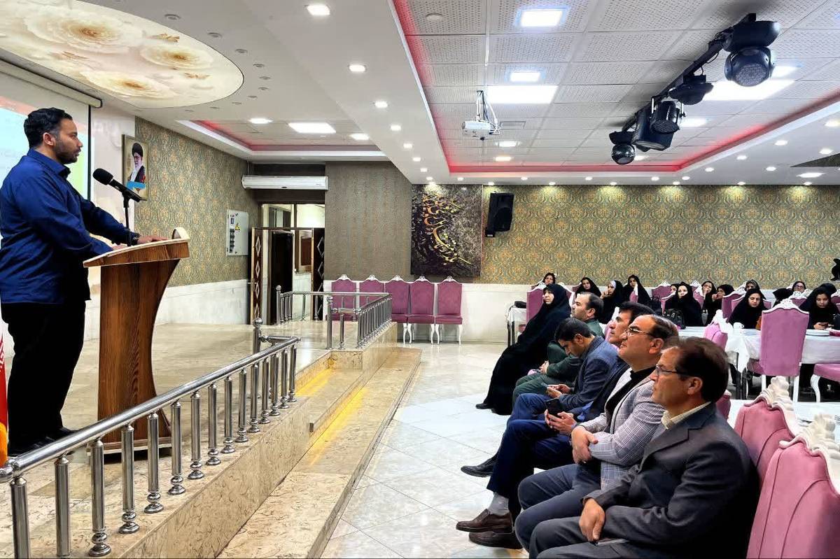 امروز کلاس های نهضت سوادآموزی به محل آگاهی های مورد نیاز انسان تبدیل شده است