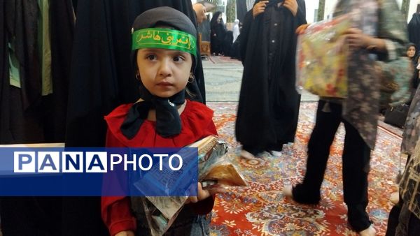 برپایی سفره حضرت‌رقیه (س) در شهر وردنجان