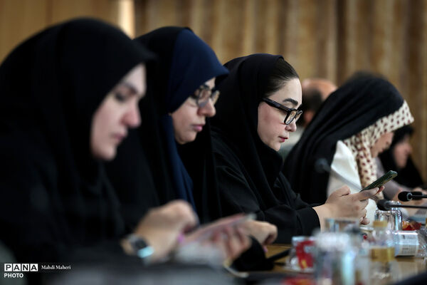 نشست خبری رئیس مرکز ارتباطات مردمی ریاست‌جمهوری