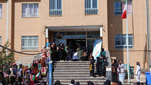 برگزاری جشن هفته تربیت‌بدنی در مدرسه ام‌ابیها 