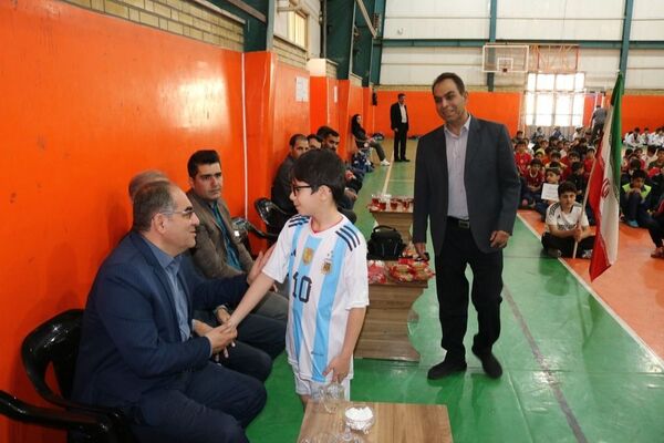 ویژه‌ برنامه گرامیداشت هفته تربیت‌بدنی در دبستان شاهد فرخی مرند