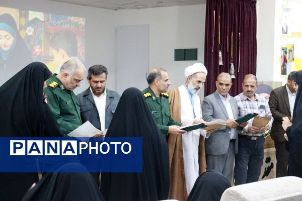 همایش مادران پرچم دار در شهرستان خلیل‌آباد 