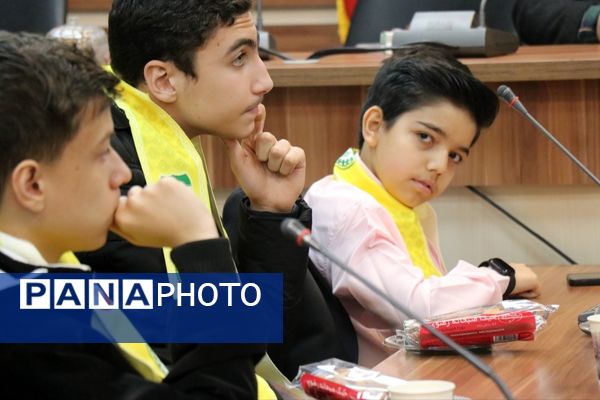 جلسه هم‌اندیشی خبرنگاران پانا با رئیس روابط عمومی اداره‌کل استان خراسان رضوی