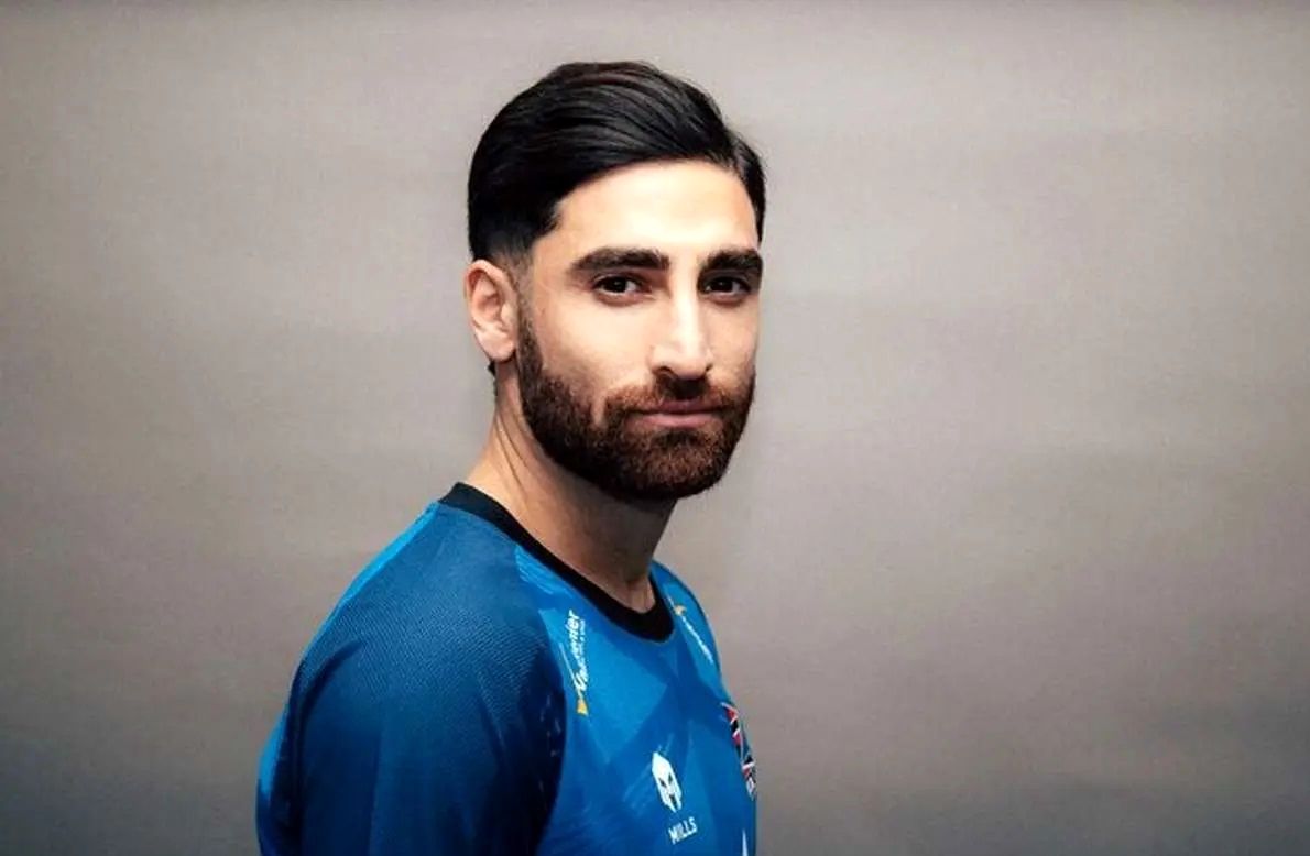 جهانبخش با پیراهن «دندر» پا به توپ شد