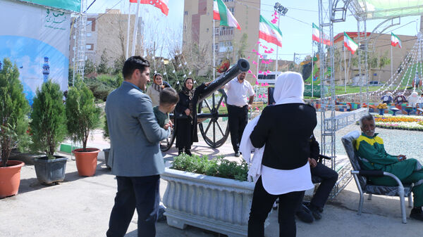 خدمات‌رسانی ستاد تسهیلات و راهنمای زائران نوروزی در قم
