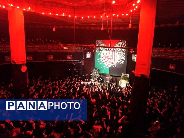 تشییع شهید مدافع امنیت همزمان با روز ملی حجاب در نیشابور