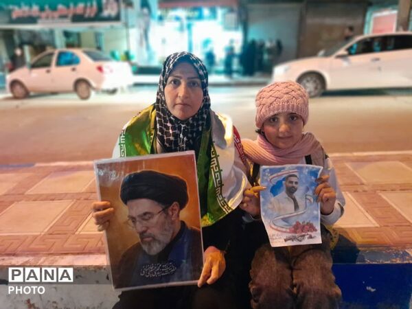 تداوم تجمعات شبانه مردمی در خونخواهی شهید امت و آئین شبی با پیکر شهدا