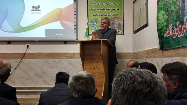 جلسه انجمن اولیان و مربیان در دبیرستان شهید محمد آسوده شهرستان خلیل آباد