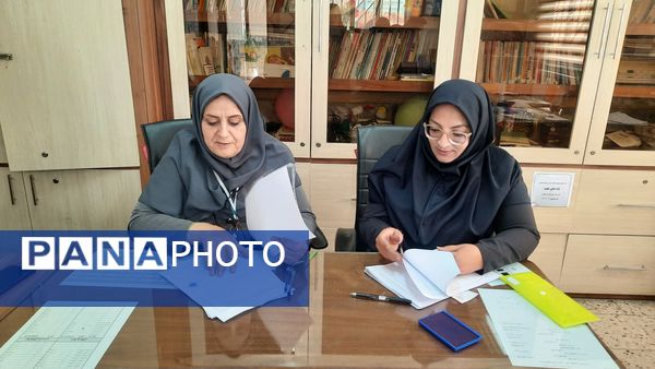 برگزاری آزمون سنجش آغازین به صورت هماهنگ کشوری در دبیرستان فرهنگیان ناحیه ۷ مشهد