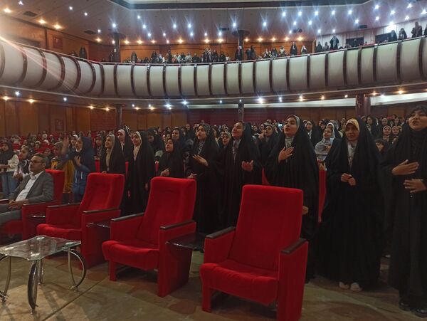 همایش مادر دختری در ساختمان صبا مشهد