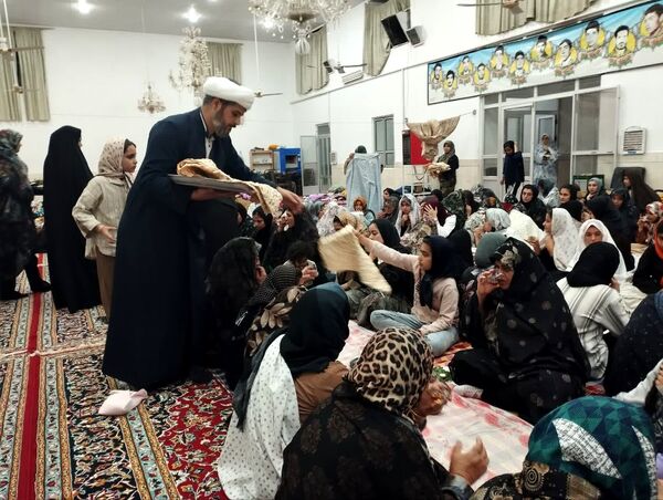 مراسم اعتکاف در مسجد روستای مهدی آباد خلیل آباد