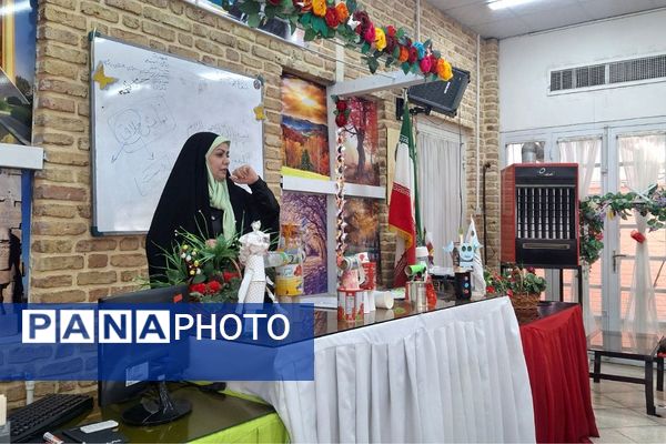 کارگاه استانی توانمندسازی مربیان پیش‌دبستانی و معلمان ابتدایی در دبستان دکتر محمدحسین کیهانی اسلامشهر