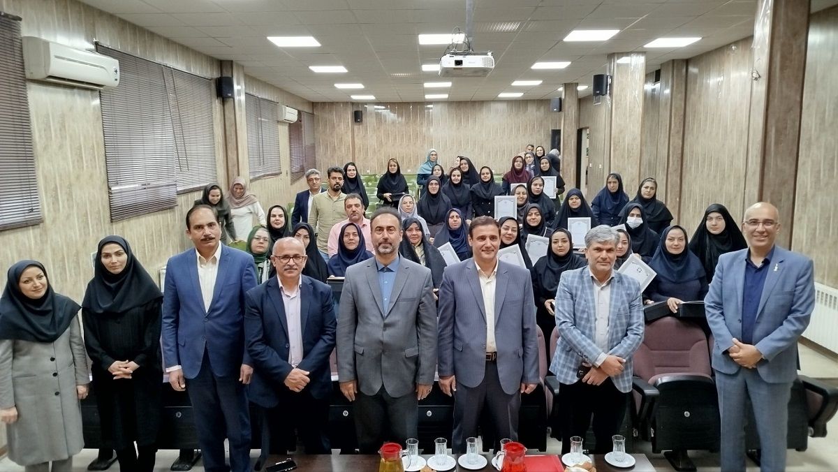 همایش گرامیداشت هفته محیط‌زیست در البرز 