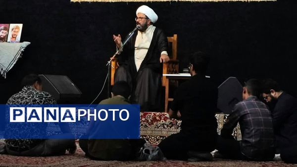 مراسم بزرگداشت کارگران معدن طبس در کاشمر