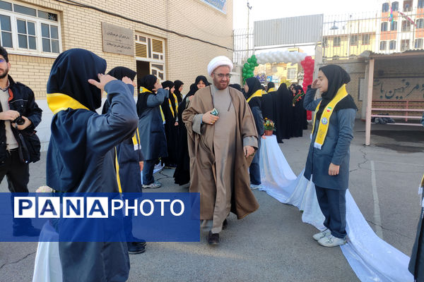 آیین نواختن زنگ انقلاب در مدارس فارس 