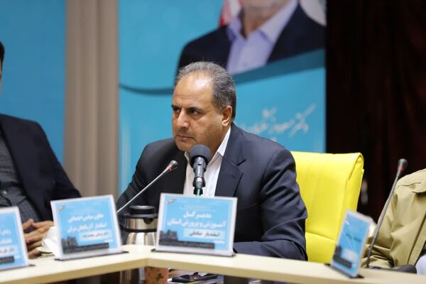 نشست مشترک کمیسیون آموزش، تحقیقات و فناوری مجلس با وزیر آموزش و پرورش 
