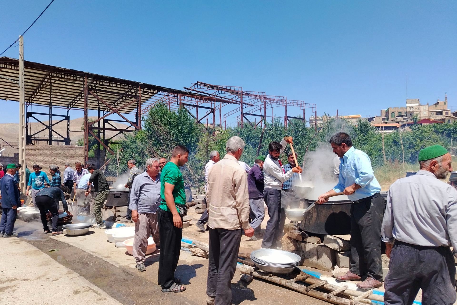 اطعام بزرگ عید غدیردر شهر بارنیشابور