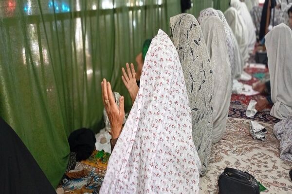 اقامه نماز جمعه در دهه اول ماه محرم در مسجد جامع شهر بار 