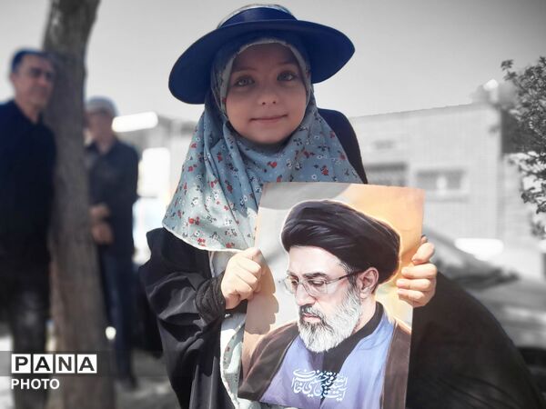 حضور پرشور کودکان و نوجوانان در جاماندگان اربعین در امامزاده محمد(ع) کرج