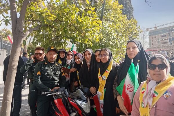 ما تا آخر پای کار نظام هستیم 