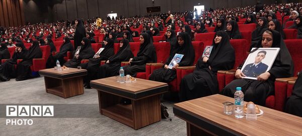 اجلاسیه بانوان شهید استان خراسان جنوبی به روایت دوربین پانا