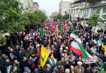گلوگاه، همدل با تپش انقلاب 