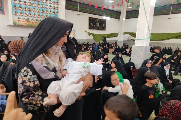 همایش شیرخوارگان حسینی در شهر بار