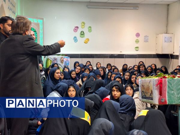 استقبال از شهید گمنام ، تجلی همبستگی و وحدت مردم در پاسداشت شهدا 