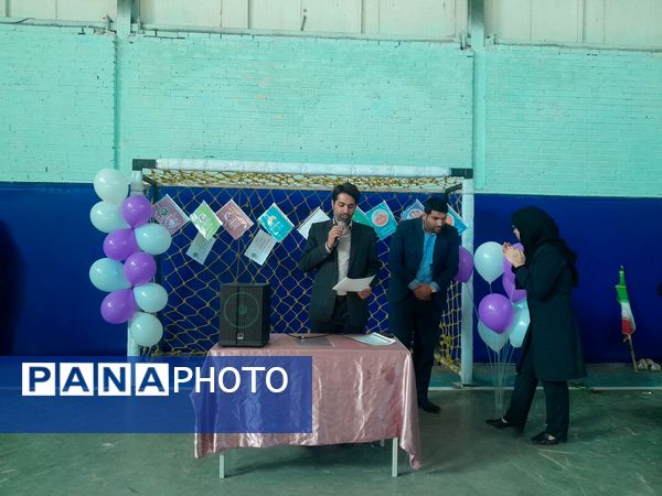 المپیاد ورزشی درون مدرسه ای در مدارس متوسطه اول و دوم دخترانه شهر نسر 