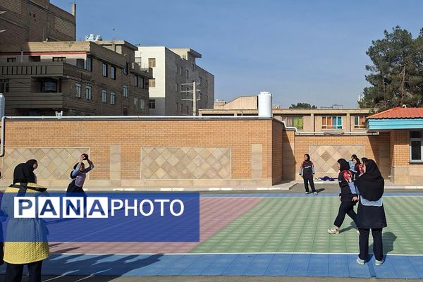 مسابقات ورزشی بین مدارس جام اقتدار ایران در دبیرستان نمونه‌دولتی ولایت