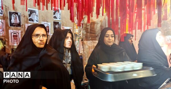 مدیرکل آموزش و پرورش استان مهمان ویژه‌ راهپیمایی شبانه دانش‌آموزان اسدآباد