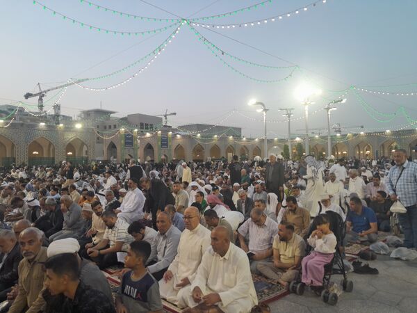 شب میلاد امام هشتم شعیان در حرم مطهر رضوی