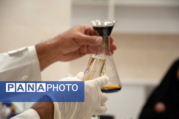 کارگاه استانی"طراحی آزمایش‌های جذاب و کاربردی" ویژه دبیران شیمی 